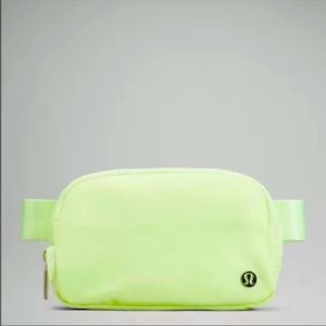 Lululemon Everywhere Belt Bag- Faded Zap- Bright Neon Green Yellow